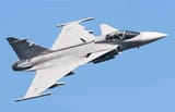 1200px-Saab_JAS_39_Gripen_at_Kaivopuisto_Air_Show,_June_2017_(altered)_copy