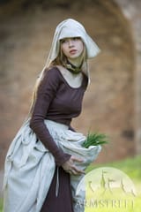 medieval-dress-and-skirt-set-red-elise-21