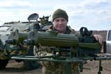 twin-linked-maxim-guns-with-red
