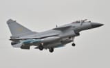 J-10B_with_PL-10_and_PL-12
