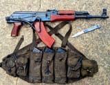Mak90