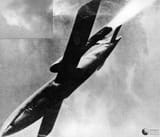 V-1_(Fieseler_Fi_103)_in_flight
