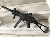 vfc-ump45-with-real-steel-parts-v0-9ntx3a82rg0a1