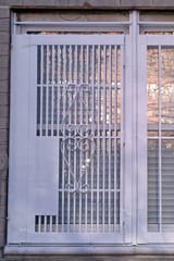 NYPG-SBG-Exterior-Gate-for-Double-Window-white-CROPED
