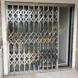 accordion_door
