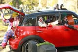 clown-car-modern-family[1]
