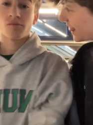 1699537534519823_thumb.jpg