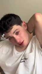 1032083_thumb.jpg