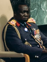 Idi_Amin_at_UN_(United_Nations,_New_York)_gtfy.00132_(cropped)
