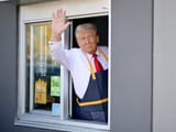 Trump-McDonalds-Wave