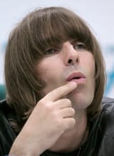 liam-gallagher-van-een-vent-zijn-kapsel-moet-je-afblijven