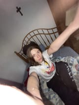 1737308990711136