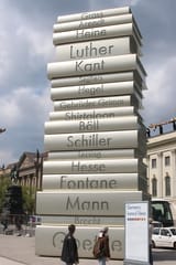 sculpture great writers