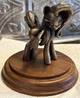 fluttersstatue