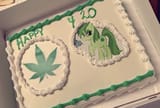 weed_pone_cake