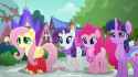 flutterwhore&#039;s legwarmers_thumb.jpg