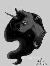luna looks