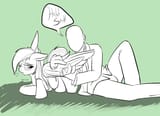 Dash anon wing preening