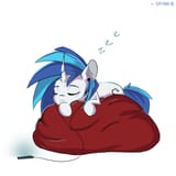 1468690__safe_artist-colon-ratann_dj+pon-dash-3_vinyl+scratch_beanbag+chair_cute_earbuds_ipod_simple+background_sleeping_solo_vinylbetes_zzz