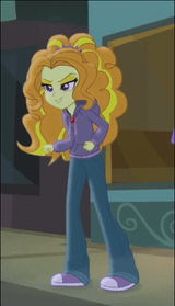 1572962