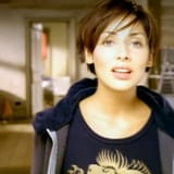 Natalie-Imbruglia-Torn