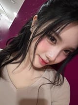 GtQLekKbgAA9_2T