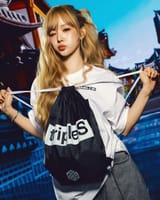 tripleS X OVERTHEPITCH (TEAM SSS ASSEMBLE25 Collection - Promotional Images 3)_1l7pzz5_9
