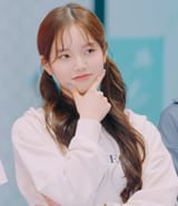 soojin think (2)