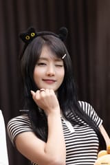 250611-MINNIE-at-Fansign-Event-documents-2