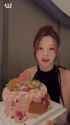 250614 seeun bday weverse live 생일 끝나간다🥹 4_thumb.jpg