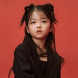 Jeong-Sohee-fullBodyPicture