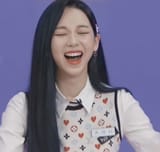 laughrinaaaa