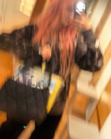 liz blurry 6