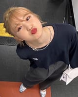 1703099473675449
