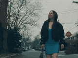 anora-anora-walking