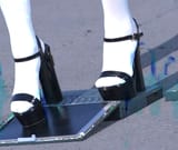 v002