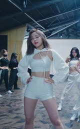 BTS of ITZY&#039;s Performance of &#039;Not Shy&#039; &amp; &#039;WANNABE&#039; 🎬 EXCLUSIVE _ #MTVFreshOut 5-50.84 screenshot