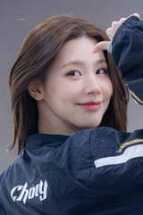 _myophelia-1934204353839288810-02