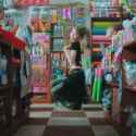 LE SSERAFIM (르세라핌) &#039;CRAZY (English ver.)&#039; OFFICIAL MV [iI5hnXYo5as]-7_thumb.jpg