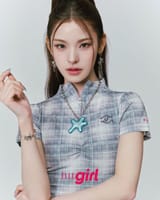 izna-for-ELLEgirl-Japan-documents-1(1)