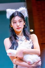 241227-Itzy-Yeji-at-Fansign-in-Singapore-documents-7