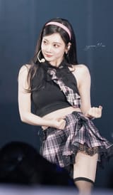 2025-01-12_16-36-40 QJtqtEwz7PJ0adWMZ0Xj4b2N