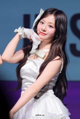 250608-UNIS-SEOWON-at-2025-UNIS-FANCON-ASIA-TOUR-in-Seoul-documents-5