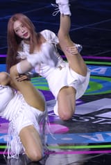 250621 있지(ITZY) 유나(YUNA)Kiss &amp; Tell8K 직캠 FANCAM MyK FESTA DahinMaru 01.54 screenshot