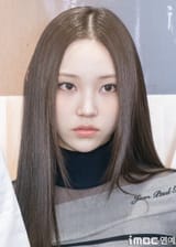 250623-YOUNGSEO-AT-POP-UP-PHOTOCALL-documents-2