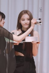 GuUPe_7boAAFkWI