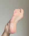 kim lip_thumb.jpg