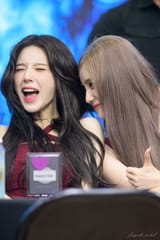 GuYH-cIbEAIkyHD