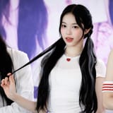 GuUNHpybEAUfGG_