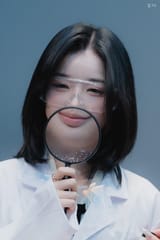 yooyeon smug really